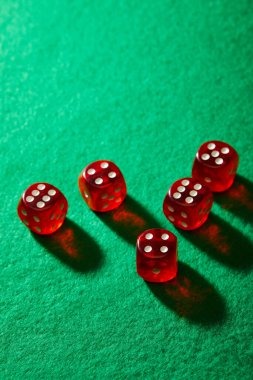 luxury777 apk Dragon Tiger table
